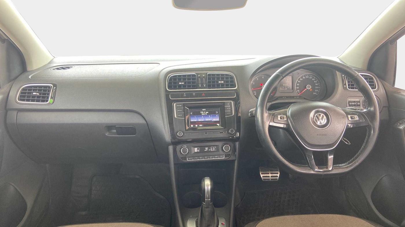 2017 Volkswagen Polo GT TSI AT, Petrol, Automatic, 93,989 km, Dashboard