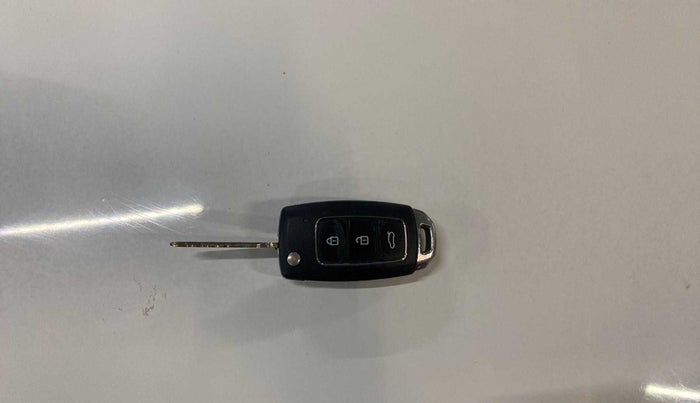 2018 Maruti Alto 800 LXI, Petrol, Manual, 46,385 km, Key Close Up