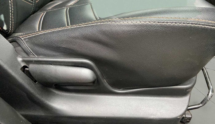 2017 Maruti Swift LXI (O), Petrol, Manual, 22,690 km, Driver Side Adjustment Panel