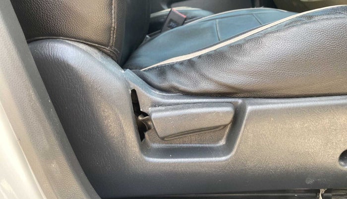 2017 Maruti Alto K10 VXI, Petrol, Manual, 71,220 km, Driver Side Adjustment Panel