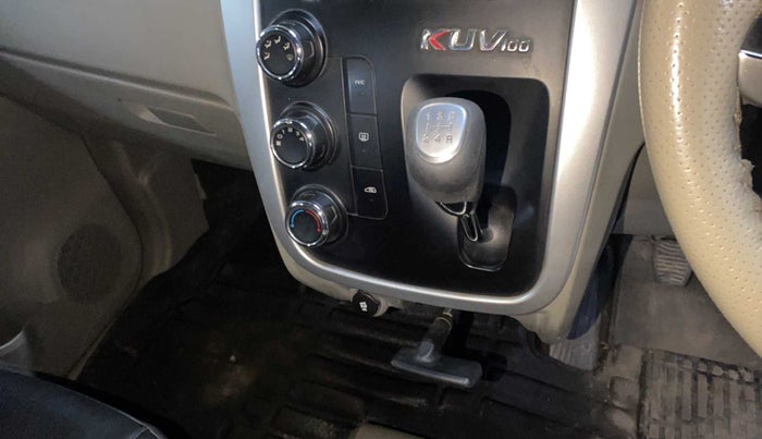 2016 Mahindra Kuv100 K6 D 5 STR, Diesel, Manual, 56,110 km, Gear Lever
