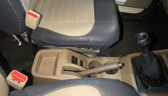 2023 Mahindra Bolero B6 (O), Diesel, Manual, 10,364 km, Gear Lever
