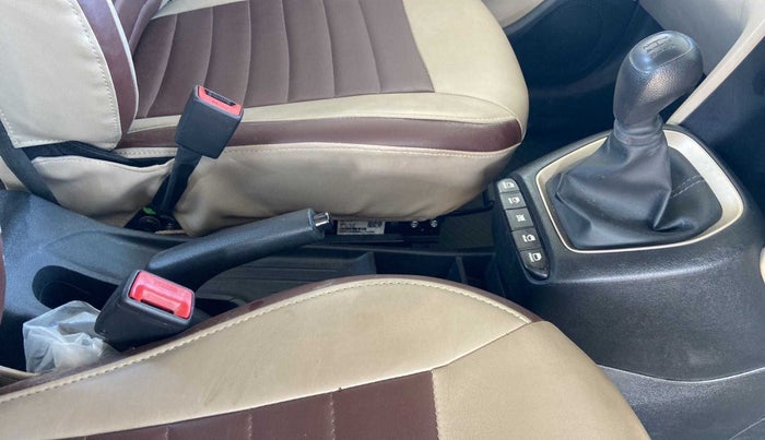 2022 Hyundai NEW SANTRO SPORTZ MT, Petrol, Manual, 21,767 km, Gear Lever