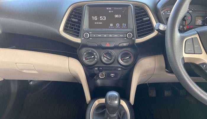 2022 Hyundai NEW SANTRO SPORTZ MT, Petrol, Manual, 21,767 km, Air Conditioner