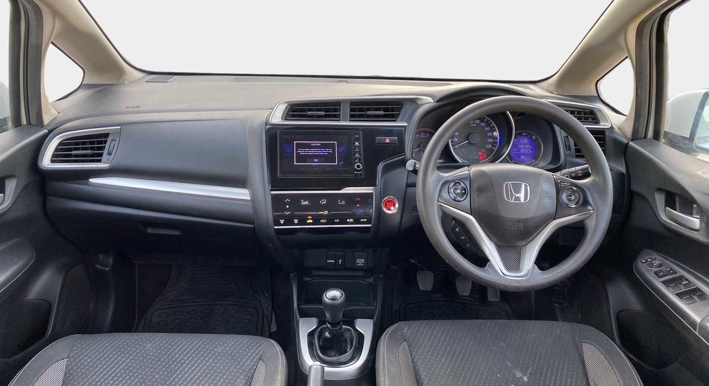 2017 Honda WR-V 1.5L I-DTEC VX MT, Diesel, Manual, 90,272 km, Dashboard
