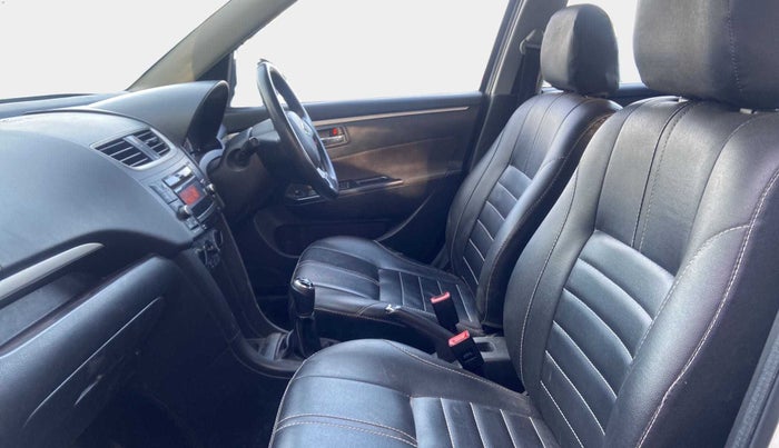 2016 Maruti Swift VXI, Petrol, Manual, 58,936 km, Right Side Front Door Cabin