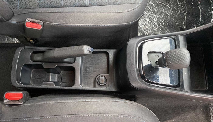 2022 Tata PUNCH CREATIVE  AMT, Petrol, Automatic, 26,225 km, Gear Lever