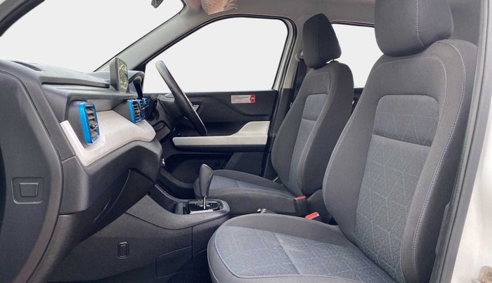 2022 Tata PUNCH CREATIVE  AMT, Petrol, Automatic, 26,225 km, Right Side Front Door Cabin