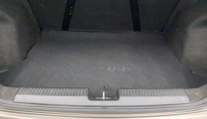 2017 Maruti Dzire VXI, Petrol, Manual, 86,069 km, Boot Inside