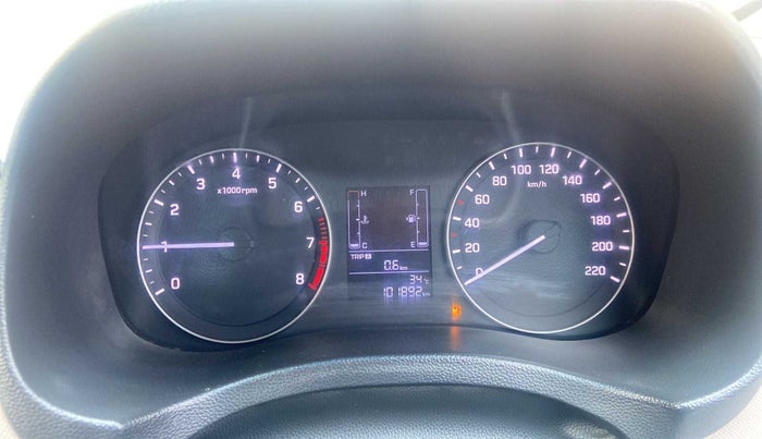 2017 Hyundai Creta E PLUS 1.6 PETROL, Petrol, Manual, 1,01,891 km, Odometer Image