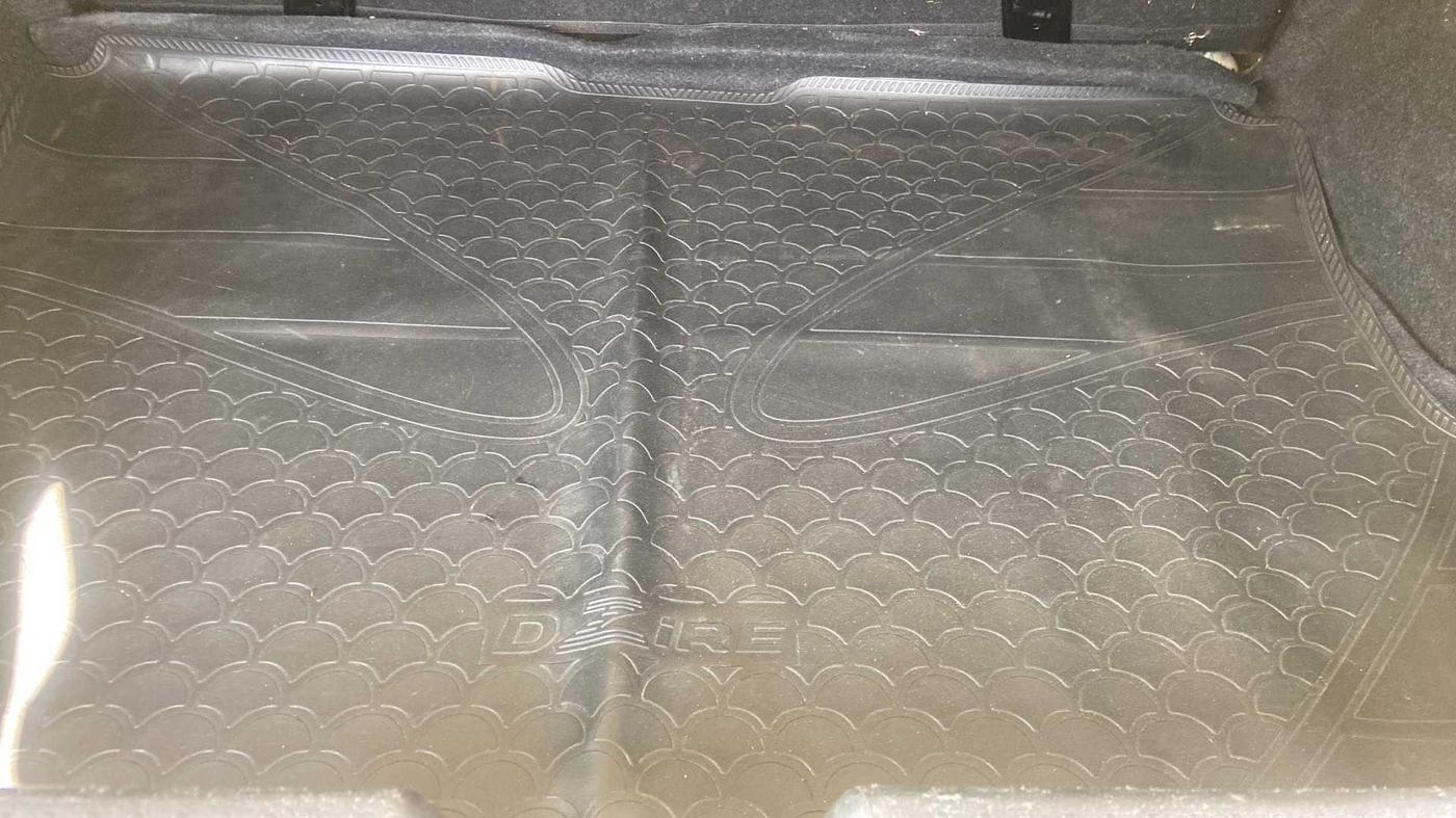 2018 Maruti Dzire VXI AMT, Petrol, Automatic, 19,782 km, Boot Inside