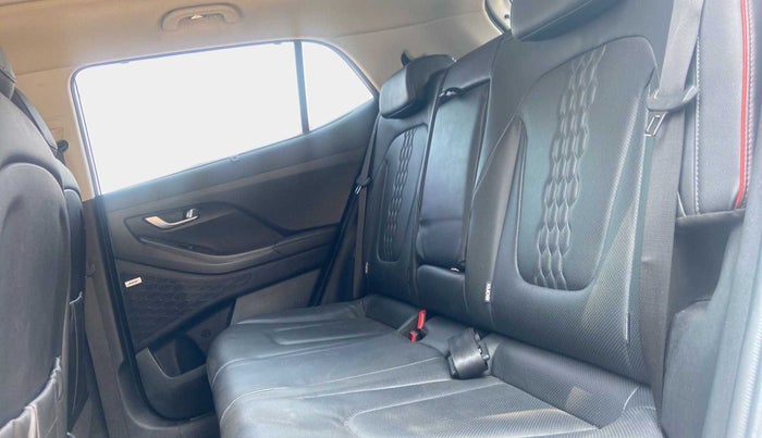 2020 Hyundai Creta SX (O) 1.4 TURBO DCT, Petrol, Automatic, 25,979 km, Right Side Rear Door Cabin