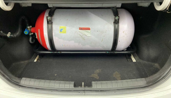 2021 Hyundai XCENT PRIME 	T+ CNG, CNG, Manual, 30,541 km, Boot Inside