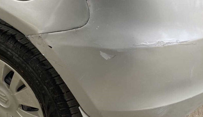 2014 Maruti Swift VXI, Petrol, Manual, 39,111 km, Rear bumper - Paint is slightly damaged