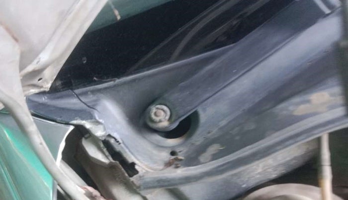 2014 Maruti Swift VXI, Petrol, Manual, 39,111 km, Bonnet (hood) - Cowl vent panel has minor damage