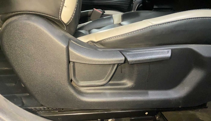 2022 Hyundai NEW I20 SPORTZ 1.2 AT, Petrol, Automatic, 9,813 km, Driver Side Adjustment Panel