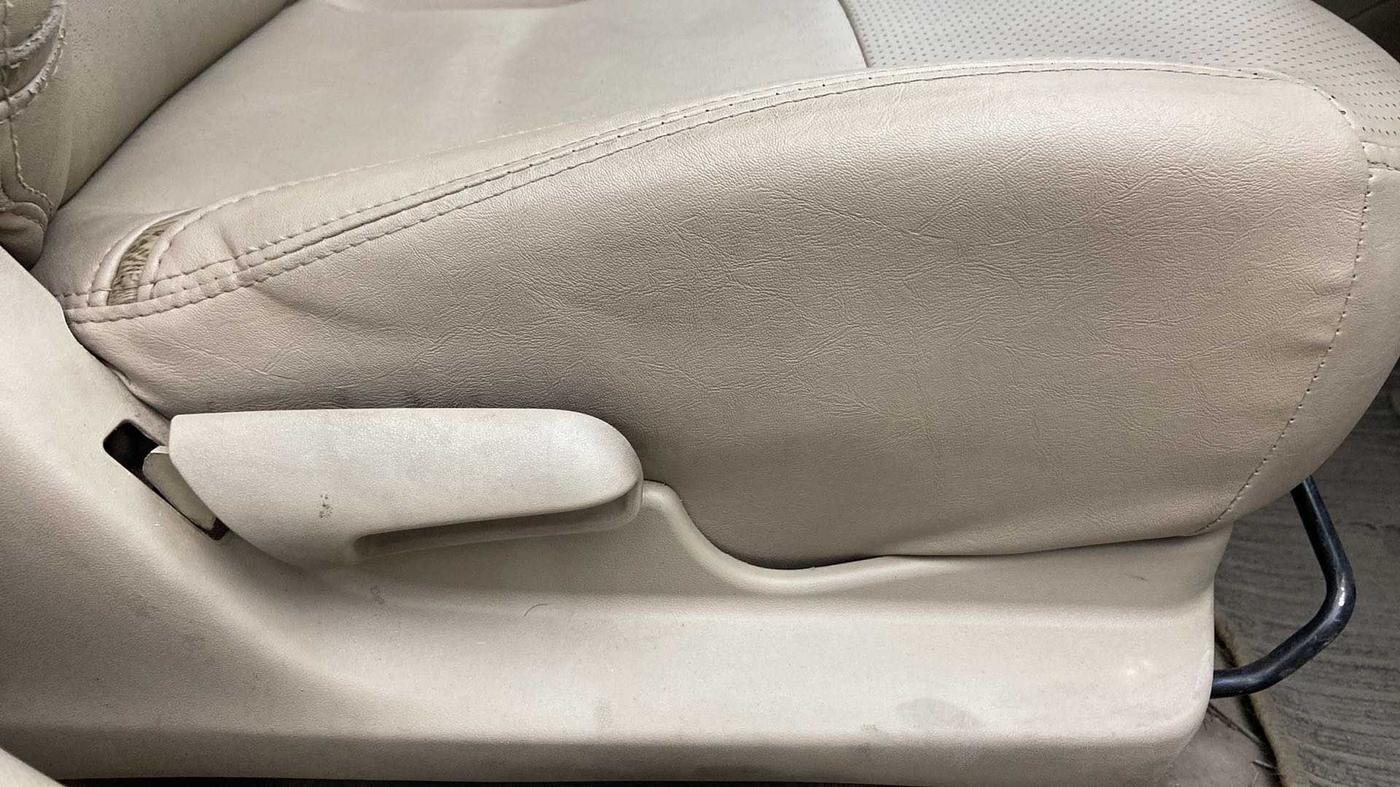 2018 Maruti Ciaz SIGMA 1.5 SHVS MT  PETROL, Petrol, Manual, 43,467 km, Driver Side Adjustment Panel