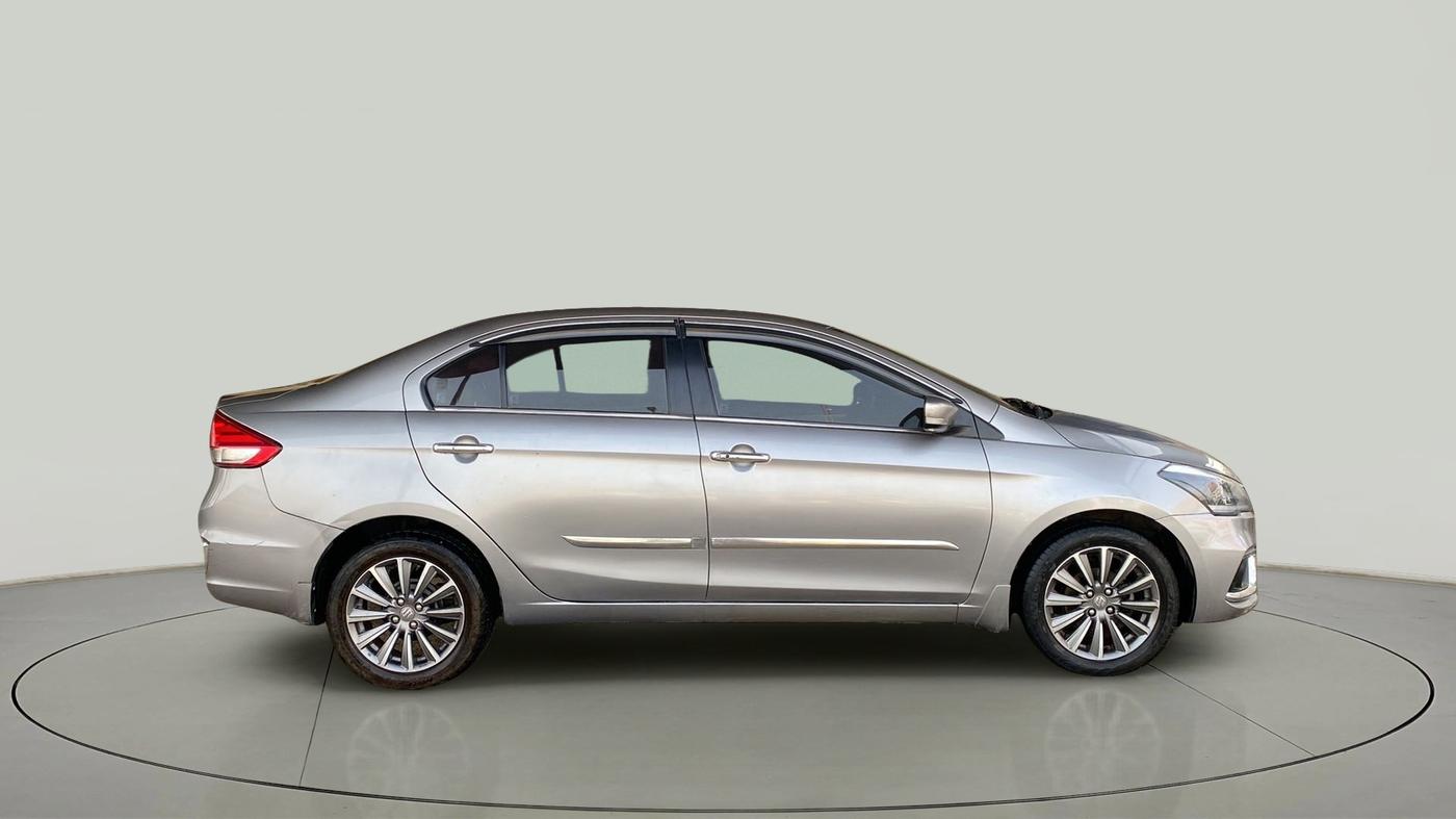 2018 Maruti Ciaz ALPHA 1.5 SHVS PETROL, Petrol, Manual, 38,065 km, Right Side View