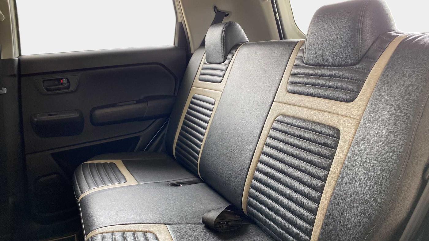 2021 Maruti New Wagon-R LXI 1.0, Petrol, Manual, 14,182 km, Right Side Rear Door Cabin