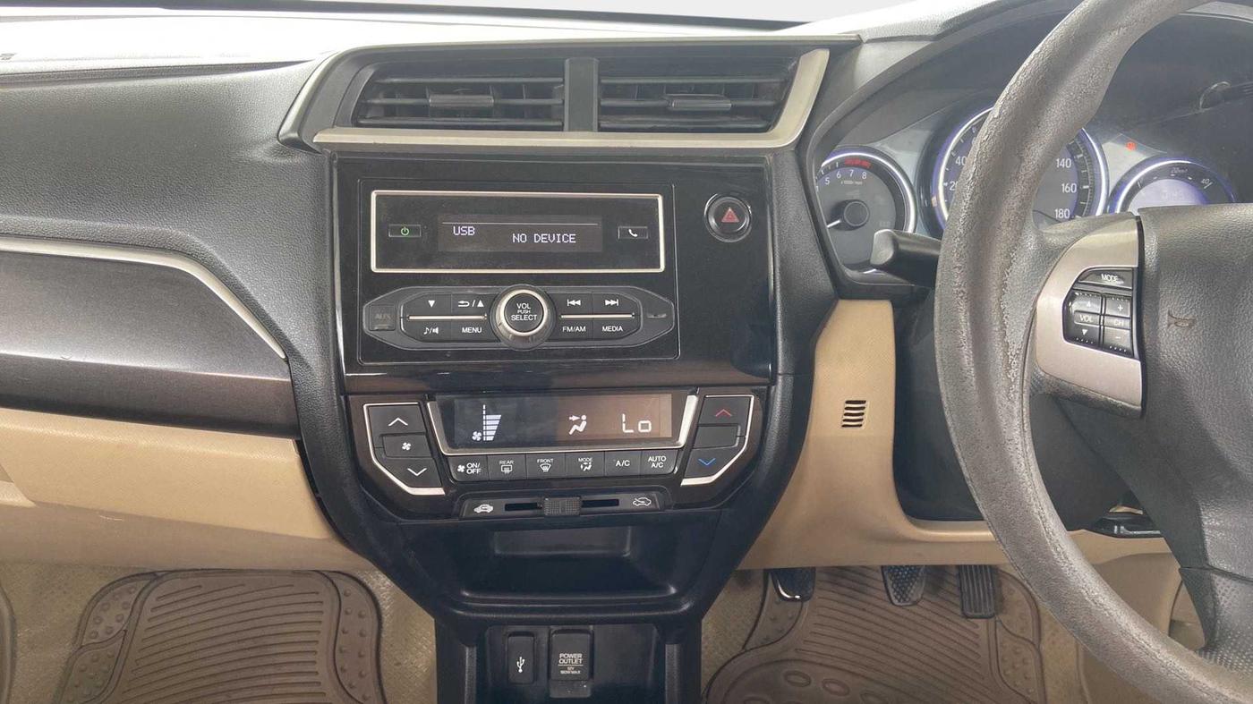 2017 Honda Amaze 1.2L I-VTEC VX, Petrol, Manual, 74,238 km, Air Conditioner