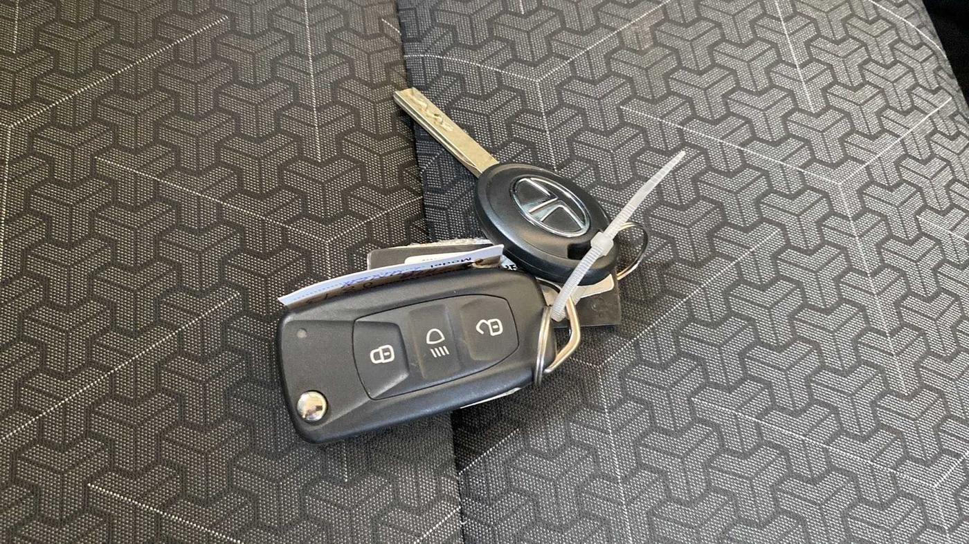 2023 Tata PUNCH ADVENTURE MT, Petrol, Manual, 4,366 km, Key Close Up