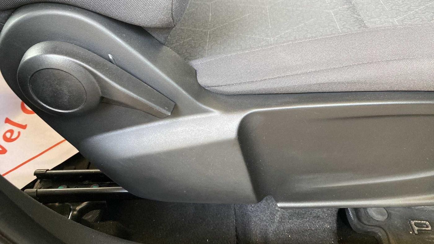 2023 Tata PUNCH ADVENTURE MT, Petrol, Manual, 4,366 km, Driver Side Adjustment Panel