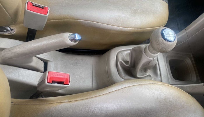 2015 Maruti Swift Dzire VDI ABS, Diesel, Manual, 86,420 km, Gear Lever