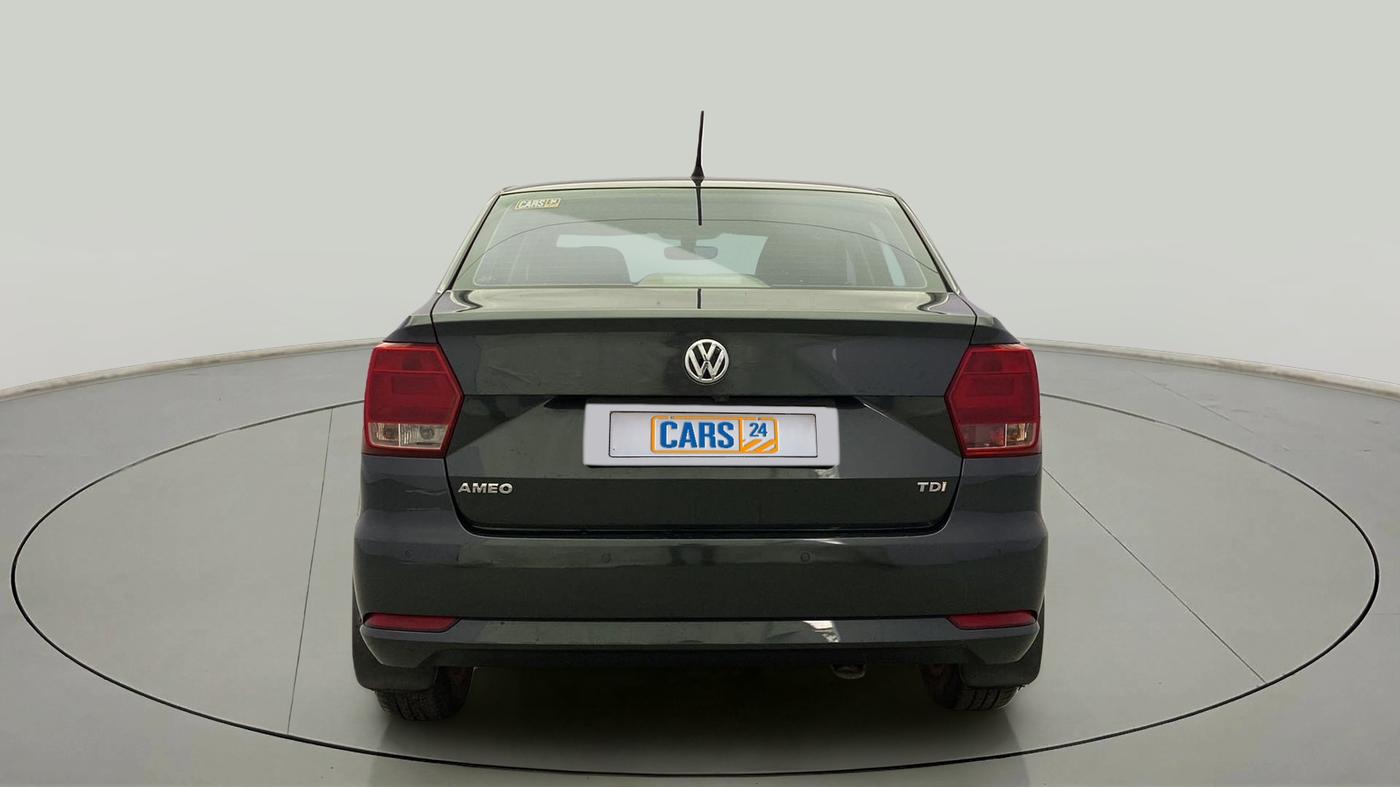 2016 Volkswagen Ameo HIGHLINE1.5L, Diesel, Manual, 82,132 km, Back/Rear