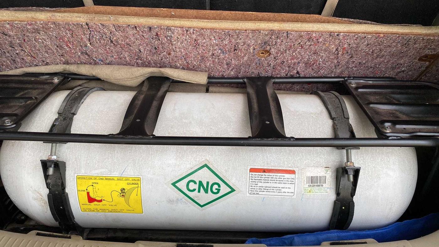 2022 Maruti Ertiga VXI CNG, CNG, Manual, 32,609 km, Boot Inside