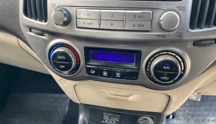 2013 Hyundai i20 SPORTZ 1.2, Petrol, Manual, 54,857 km, AC Unit - Rear defogger not working