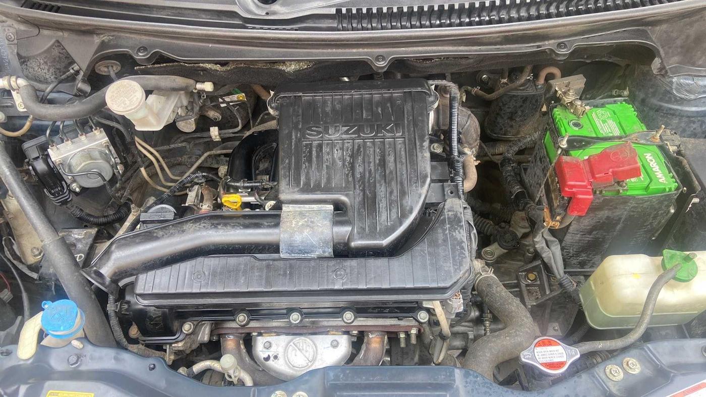 2016 Maruti Ertiga VXI, Petrol, Manual, 68,055 km, Open Bonet