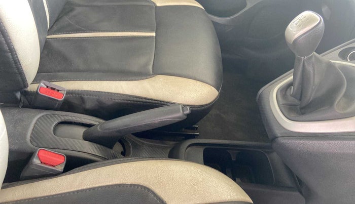 2019 Datsun Go Plus T, Petrol, Manual, 50,841 km, Gear Lever