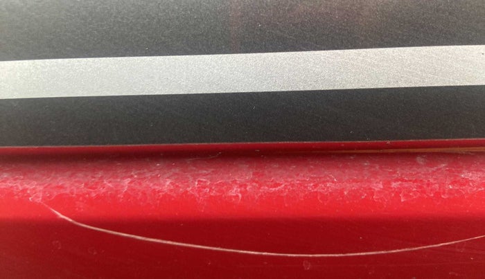 2019 Renault Kwid RXT 1.0 (O), Petrol, Manual, 23,569 km, Driver-side door - Minor scratches