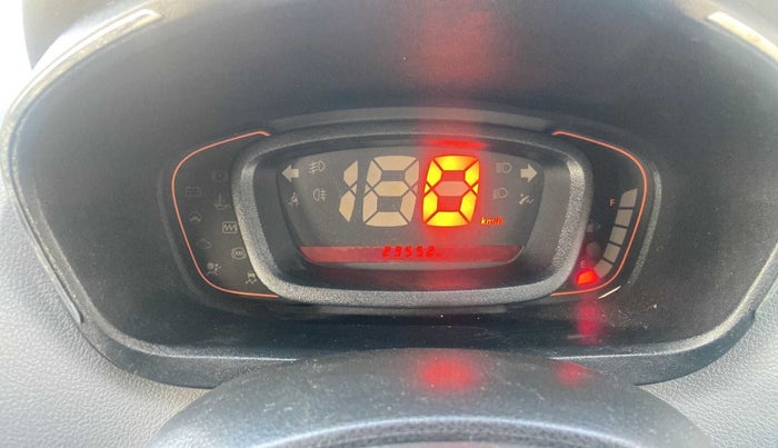 2019 Renault Kwid RXT 1.0 (O), Petrol, Manual, 23,569 km, Odometer Image