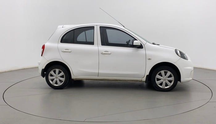 2017 Nissan Micra Active XV SAFETY PACK, Petrol, Manual, 37,913 km, Right Side View