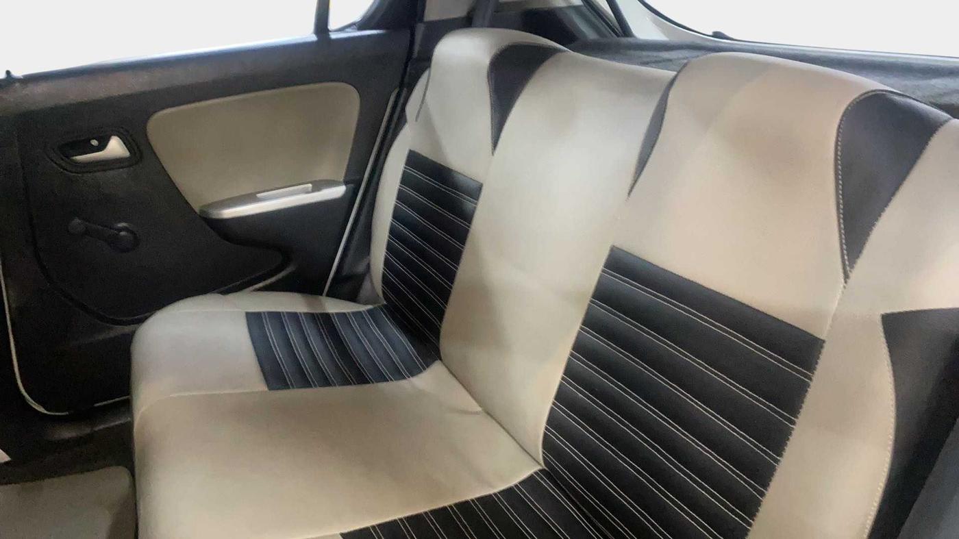 2018 Maruti Alto K10 VXI, Petrol, Manual, 37,528 km, Right Side Rear Door Cabin