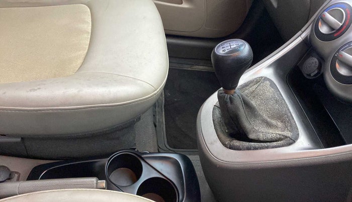 2012 Hyundai i10 MAGNA 1.2, Petrol, Manual, 18,983 km, Gear Lever