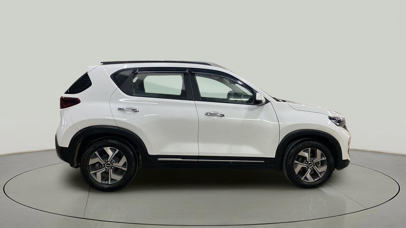 2022 KIA SONET HTX 1.5, Diesel, Manual, 31,605 km, Right Side View