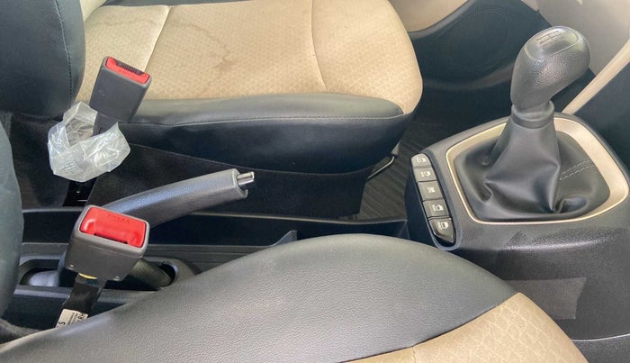 2021 Hyundai NEW SANTRO MAGNA, Petrol, Manual, 6,598 km, Gear Lever