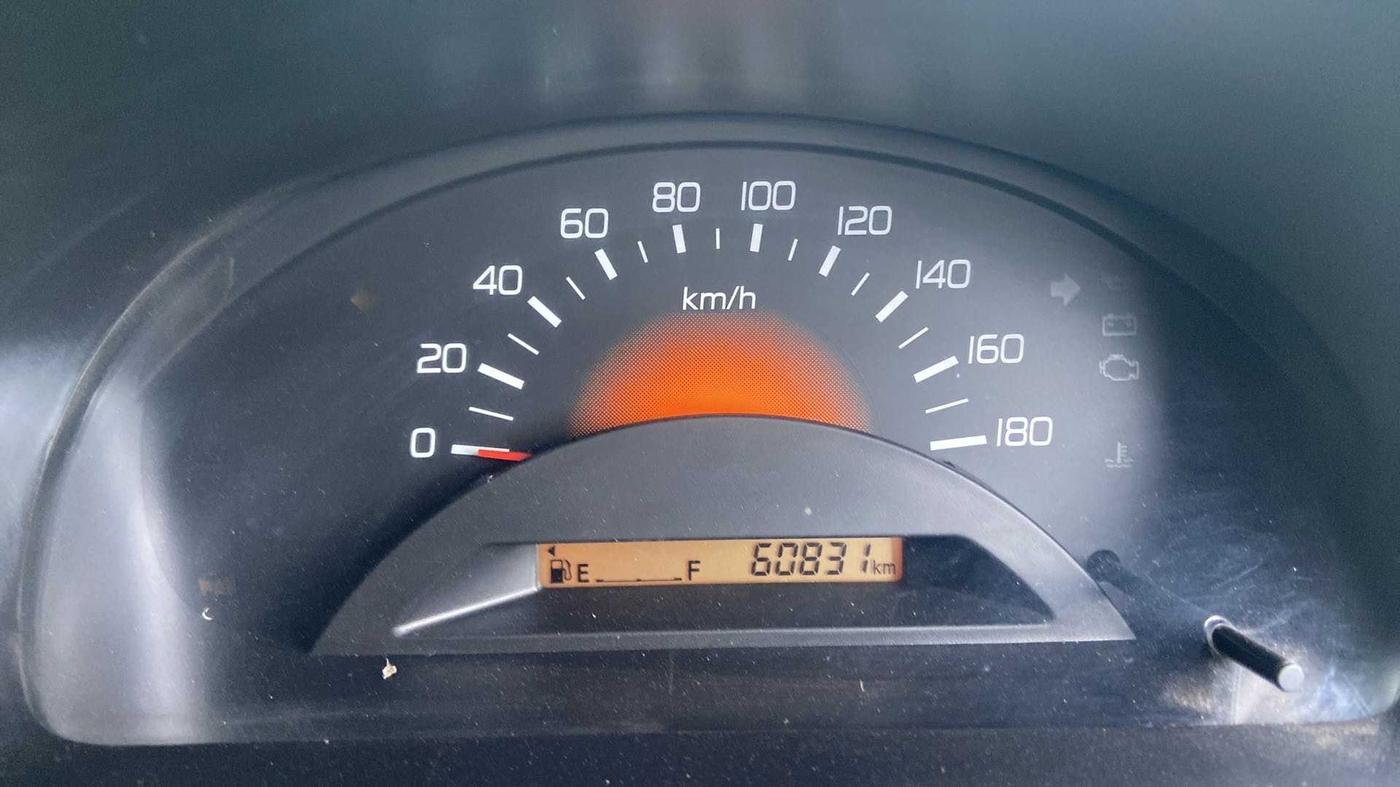 2015 Maruti Wagon R 1.0 LXI, Petrol, Manual, 60,832 km, Odometer Image