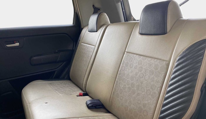 2019 Maruti New Wagon-R ZXI 1.2, Petrol, Manual, 35,222 km, Right Side Rear Door Cabin