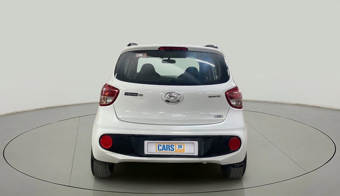 2017 Hyundai Grand i10 SPORTZ (O) 1.2 KAPPA VTVT, Petrol, Manual, 19,885 km, Back/Rear