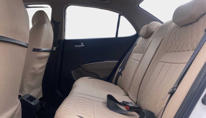 2014 Hyundai Xcent SX AT 1.2 (O), Petrol, Automatic, 45,111 km, Right Side Rear Door Cabin