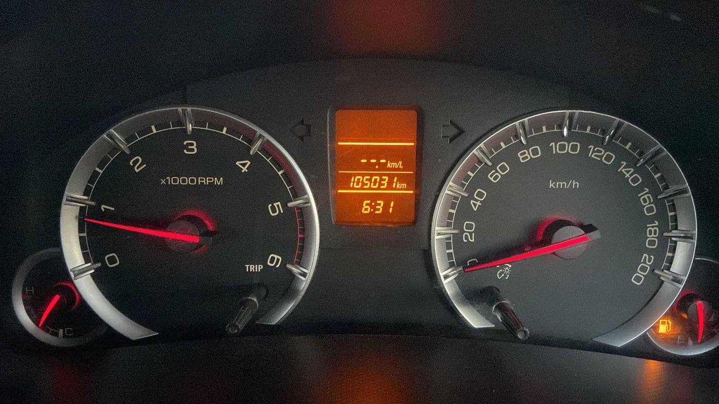 2014 Maruti Swift VDI, Diesel, Manual, 1,05,074 km, Odometer Image