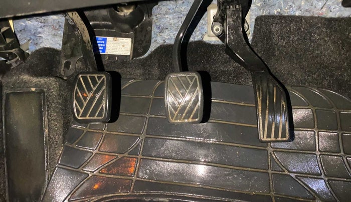 2020 Maruti Vitara Brezza VXI, Petrol, Manual, 57,779 km, Pedals