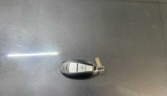 2020 Maruti Vitara Brezza VXI, Petrol, Manual, 57,779 km, Key Close Up