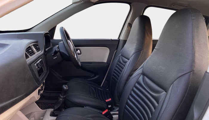 2019 Maruti Alto LXI, Petrol, Manual, 28,705 km, Right Side Front Door Cabin