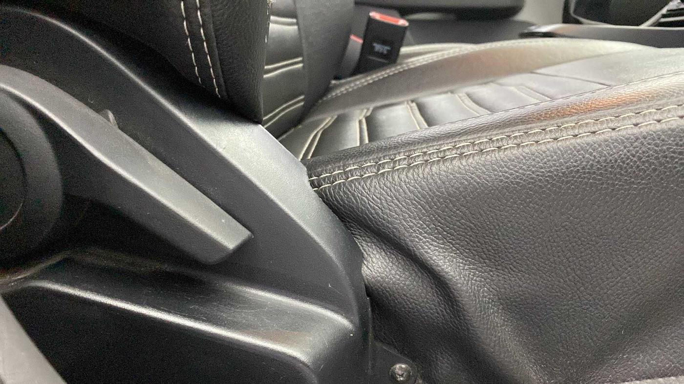 2020 Tata ALTROZ XE PETROL, Petrol, Manual, 38,311 km, Driver Side Adjustment Panel