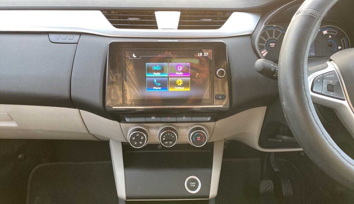 2021 Renault TRIBER RXZ AMT, Petrol, Automatic, 3,397 km, Air Conditioner