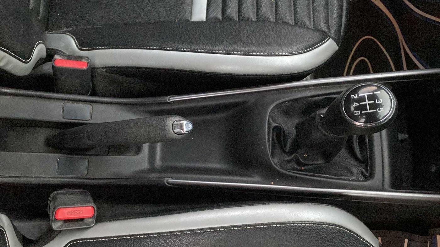 2021 Maruti Baleno ZETA PETROL 1.2, Petrol, Manual, 39,587 km, Gear Lever